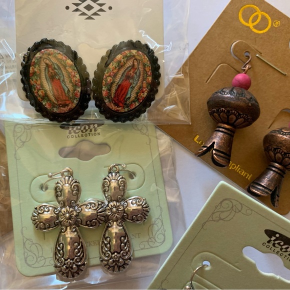 Multiple Pairs Boho Earring Set - Picture 2 of 7